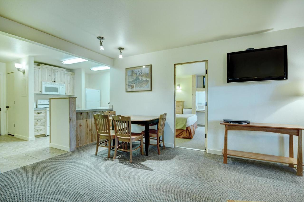 Deschutes River Woods Seventh Mountain Resort מראה חיצוני תמונה