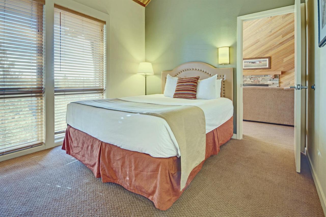 Deschutes River Woods Seventh Mountain Resort מראה חיצוני תמונה