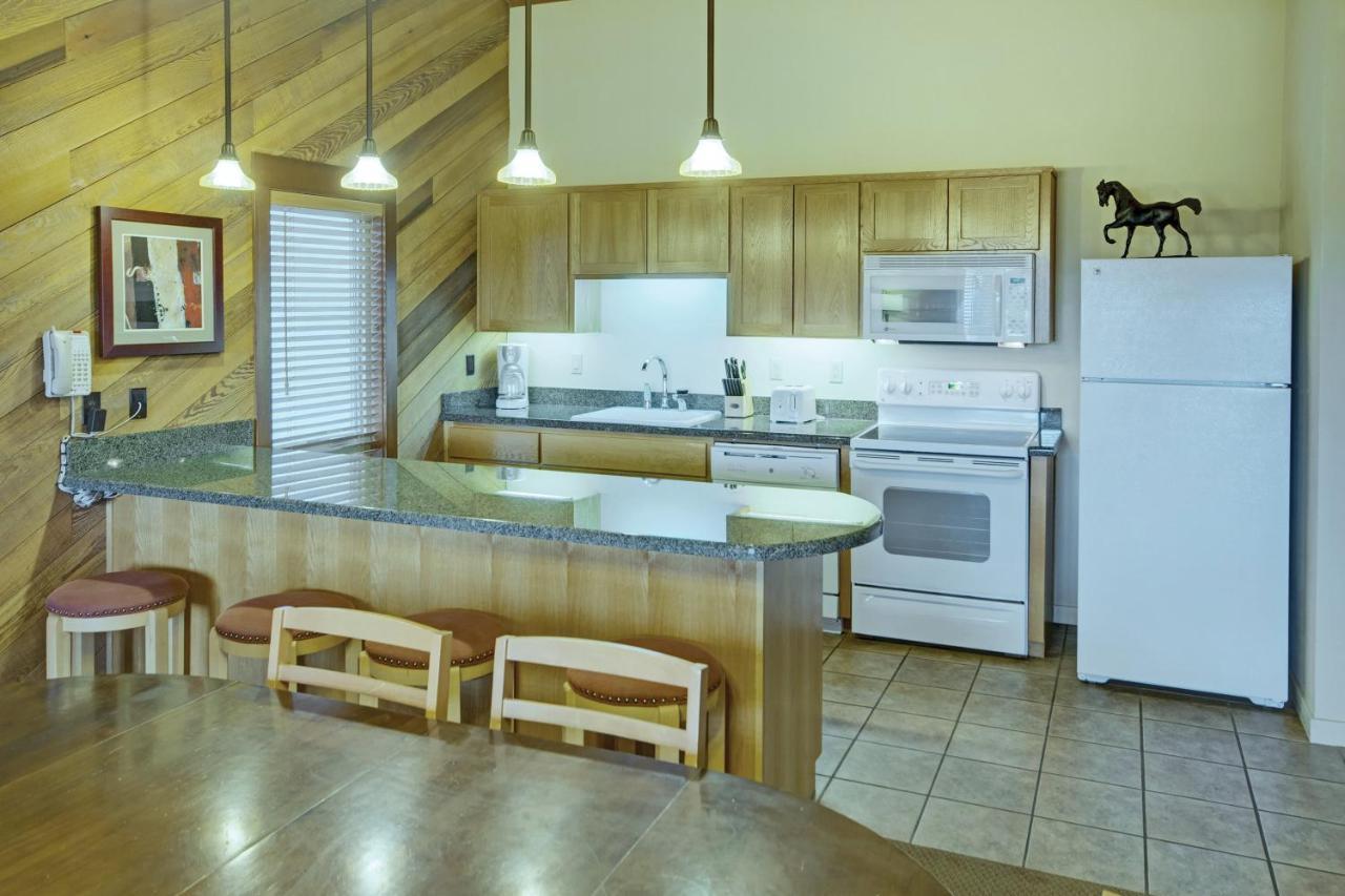 Deschutes River Woods Seventh Mountain Resort מראה חיצוני תמונה